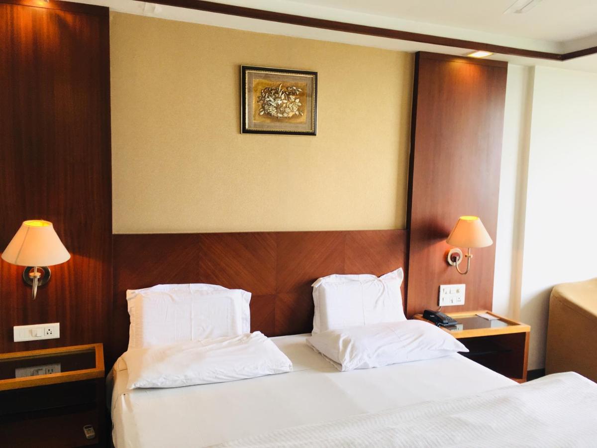 Hotel Jammu Ashok מראה חיצוני תמונה